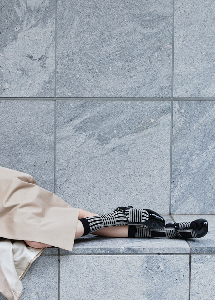 Structured line patchwork mid-calf socks